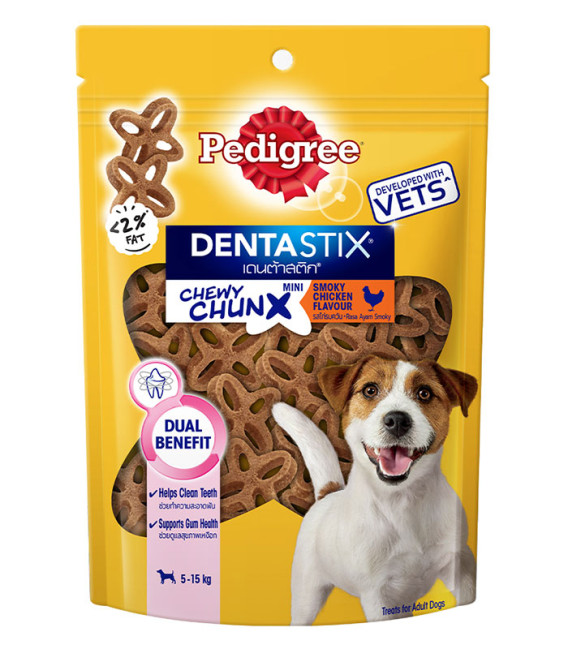 Pedigree DentaStix Chewy Chunks Mini Smoky Chicken 68g Dog Treats